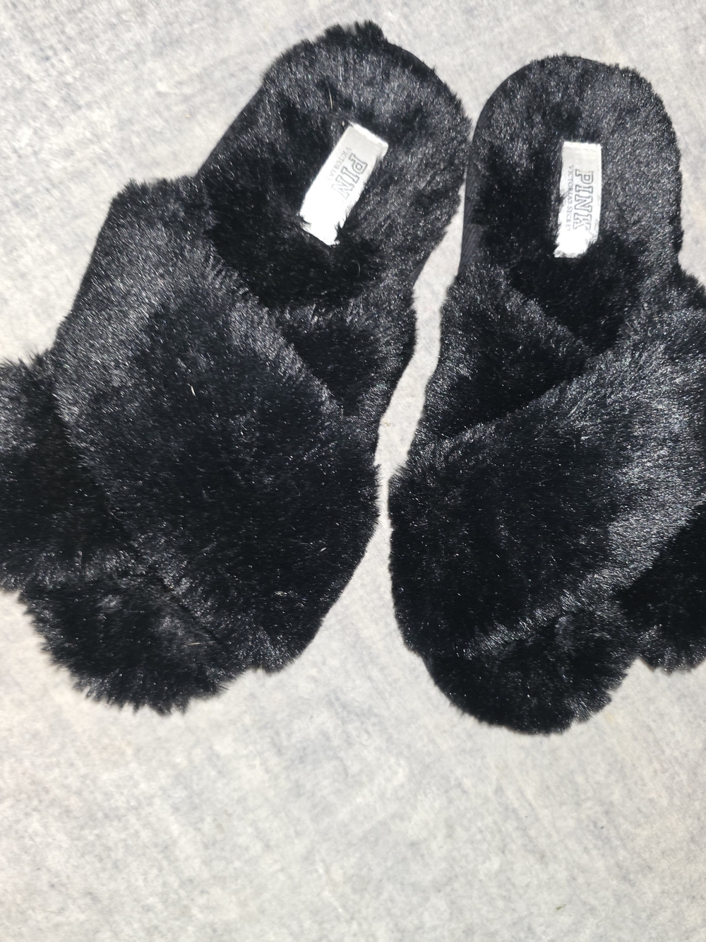 PINK Victoria's Secret Black Faux Fur Slide Slippers